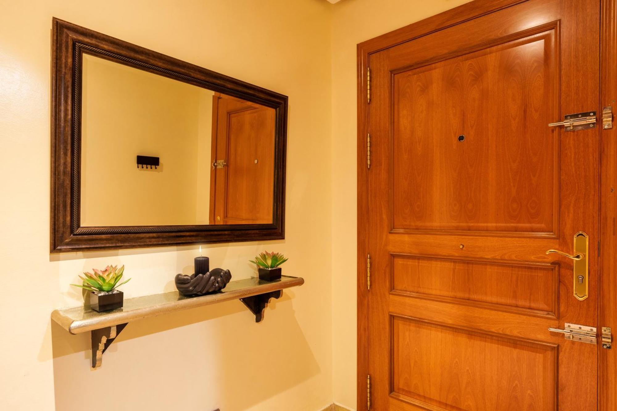 Appartement Haut Standing Gueliz Plaza Avec Vue Marrakesh Exterior foto