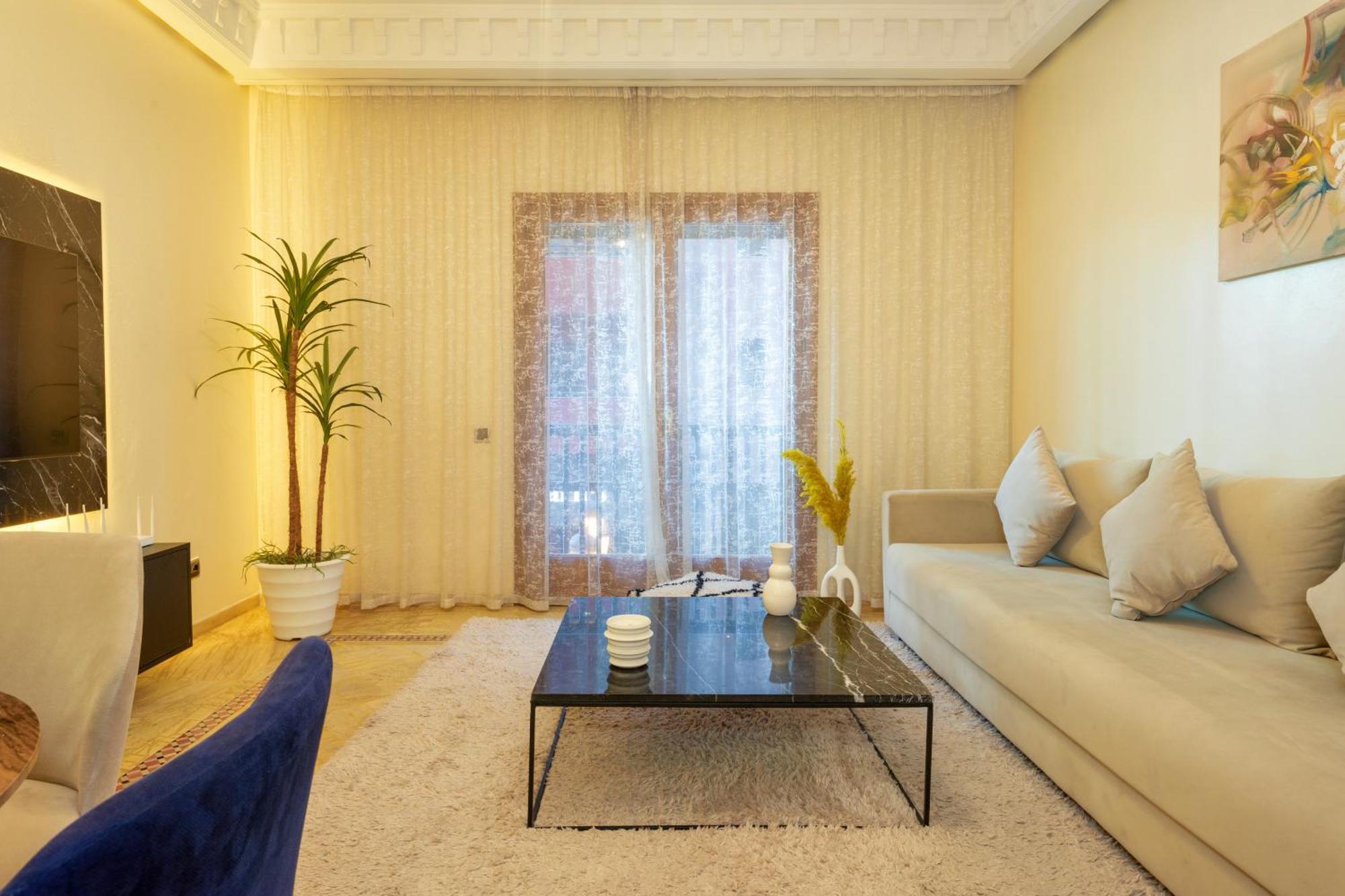 Appartement Haut Standing Gueliz Plaza Avec Vue Marrakesh Exterior foto