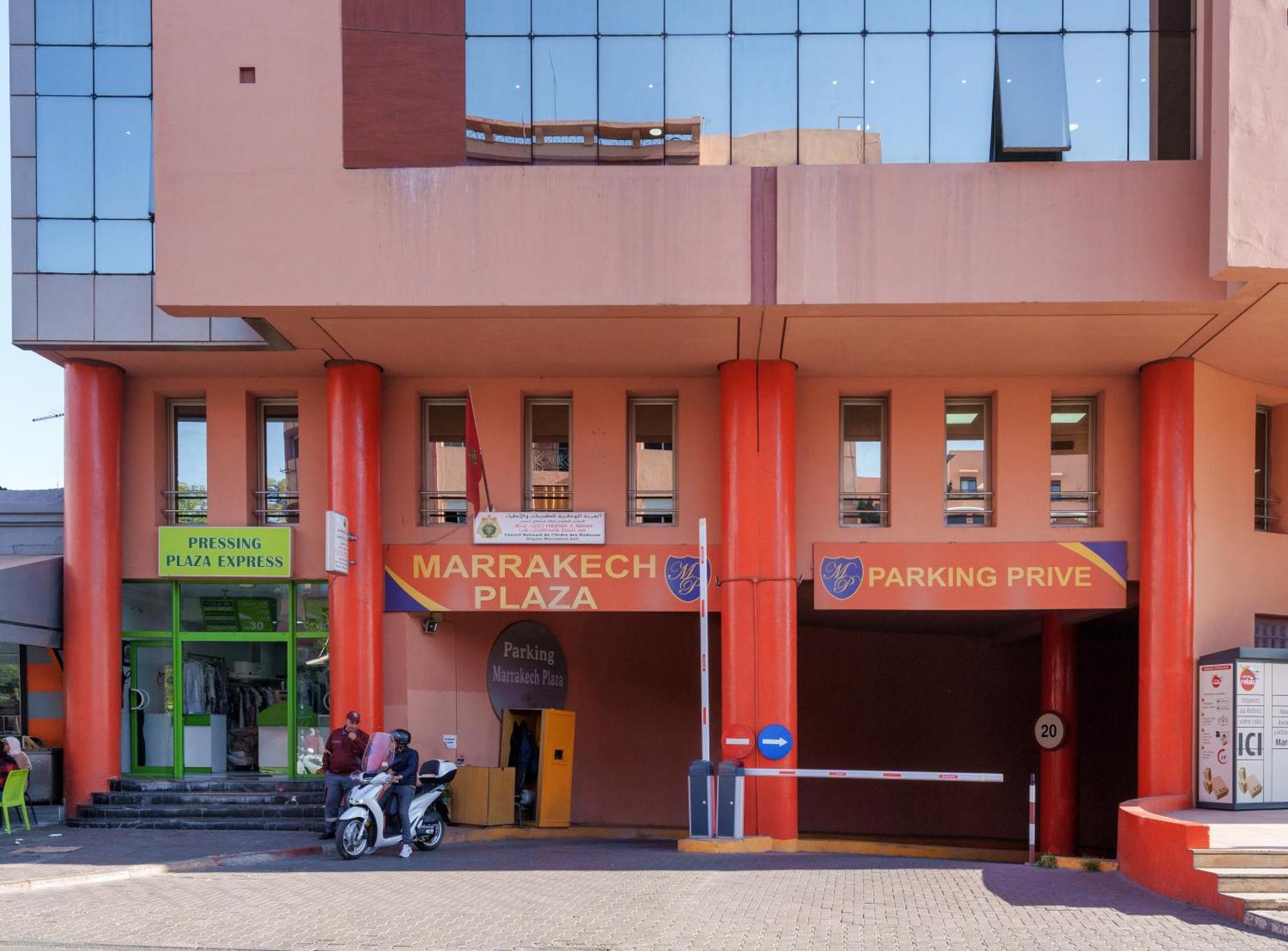 Appartement Haut Standing Gueliz Plaza Avec Vue Marrakesh Exterior foto